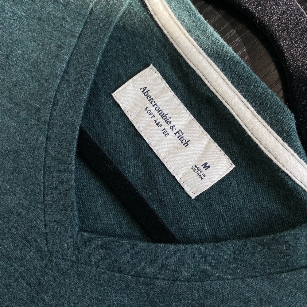 Abercrombie - Picture 2 of 2